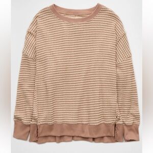 AE Big hug crew neck